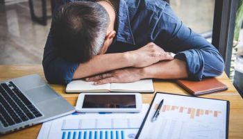 Como lidar com o dependente químico na empresa?